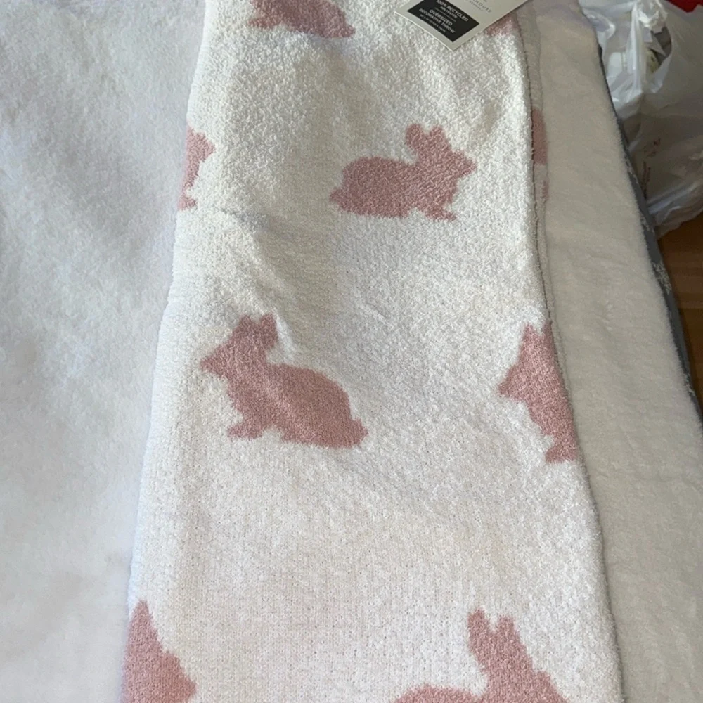 The Farmhouse by Rachel Ashwell Feather Knit Pink Easter Bunny Throw Blanket